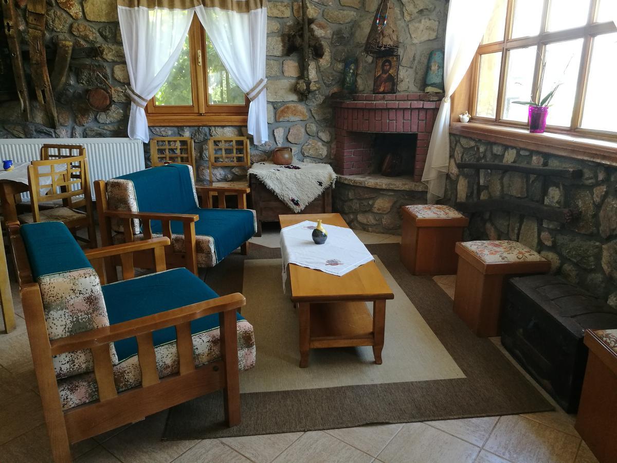 Agios Achillios酒店 外观 照片